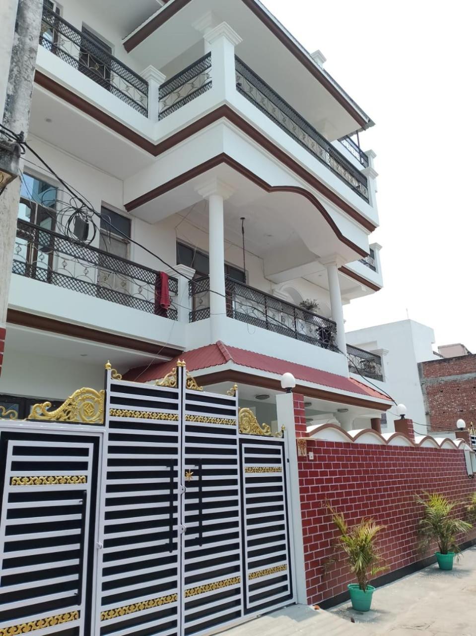 Varuna Palace Varanasi , Near Mandir & Ghat'S Buitenkant foto